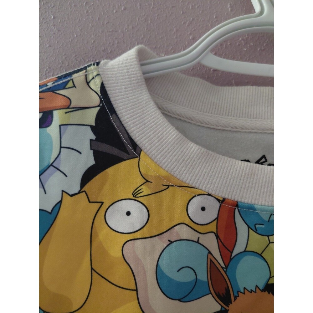 Pokemon All Over Print Sweatshirt Unisex Size Large Flaws - Picture 2 of 9